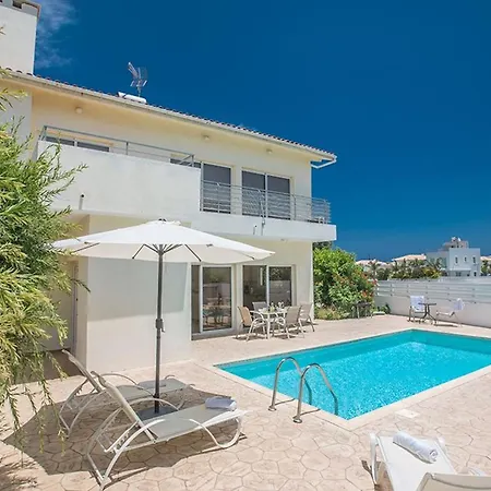 Villa 3 Bedrooms Private Pool Dafnis Morfi Protaras