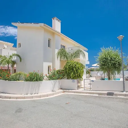 3 Bedrooms Private Pool Dafnis Morfi 别墅 普罗塔拉斯