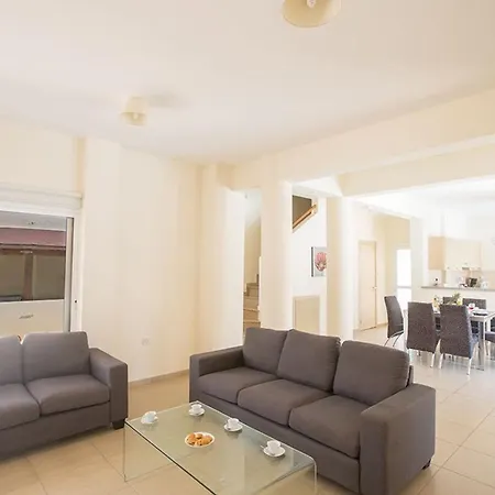 3 Bedrooms Private Pool Dafnis Morfi Close To Strip Villa Protaras
