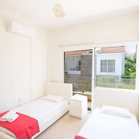 Villa 3 Bedrooms Private Pool Dafnis Morfi