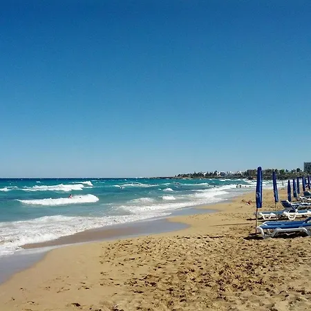 3 Bedrooms Private Pool Dafnis Morfi Close To Strip *